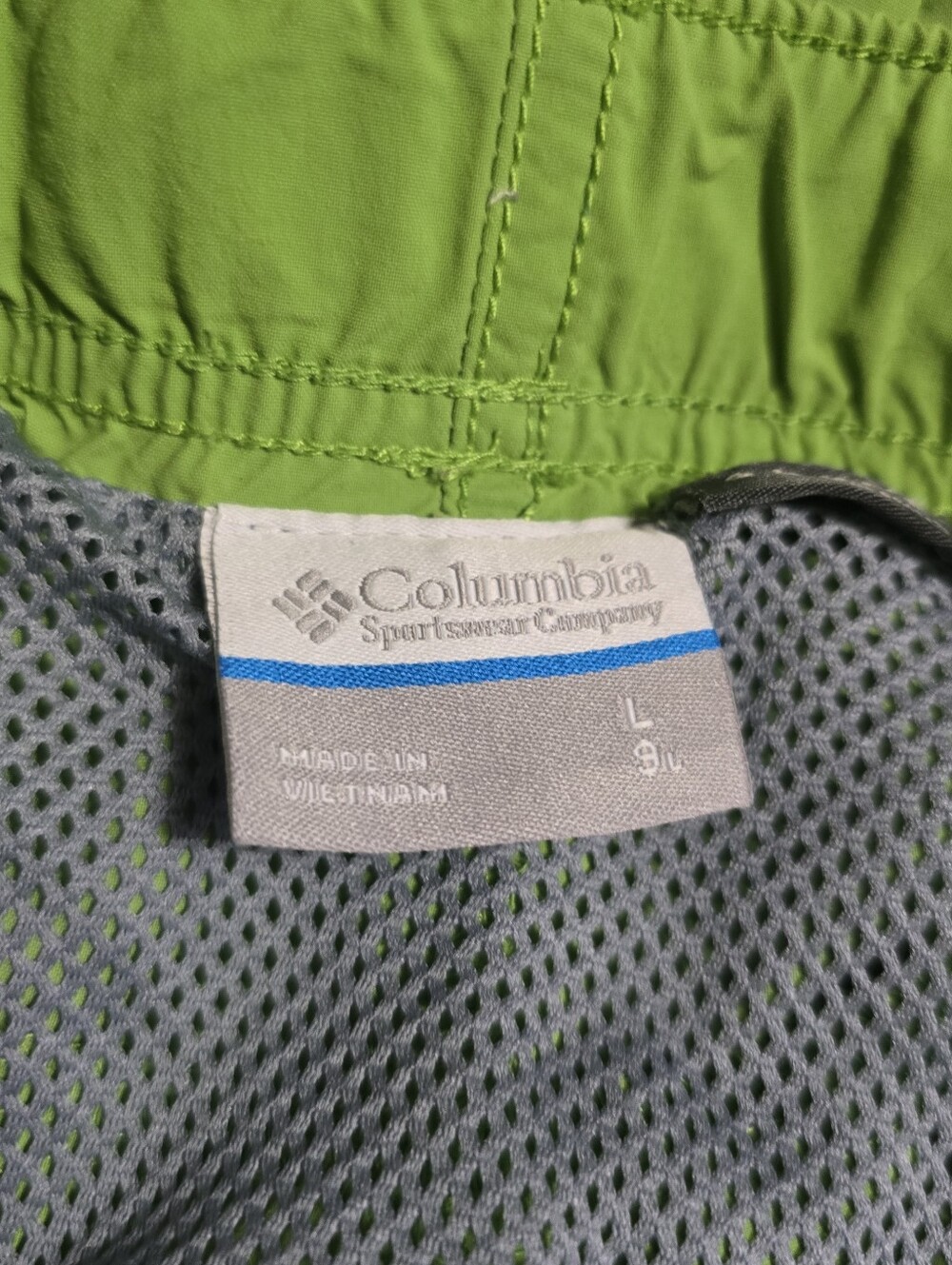 Columbia Lime Green Mesh-Lined Active Shorts - Picture 4 of 5